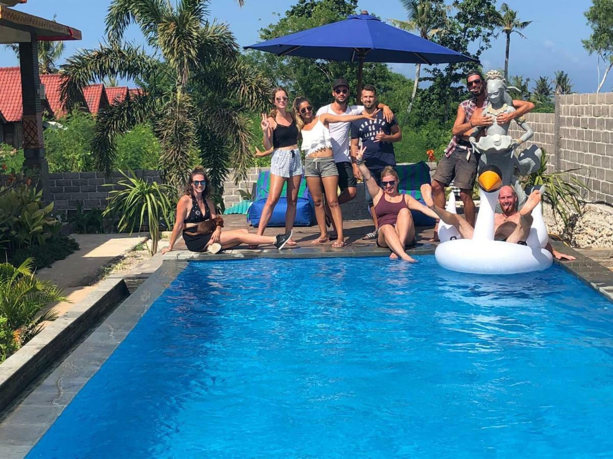 Dream Beach Hostel Lembongan Экстерьер фото