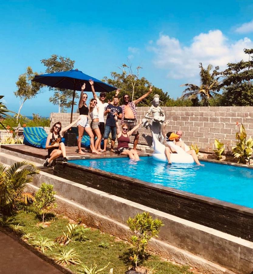 Dream Beach Hostel Lembongan Экстерьер фото